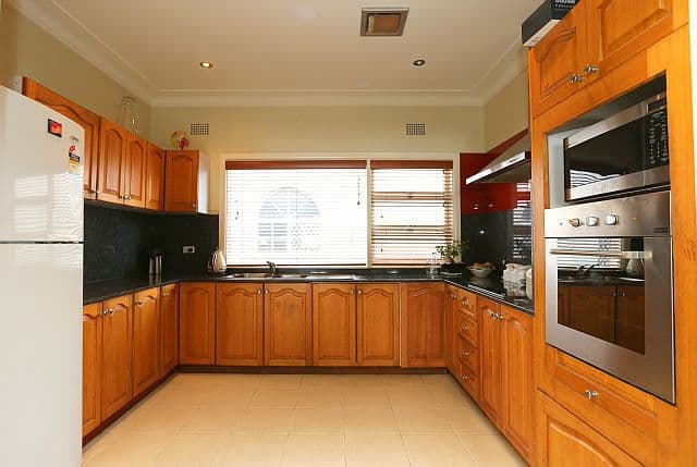 9 Gallipoli Street, CONDELL PARK NSW 2200, Condell Park - Thumbnail 3