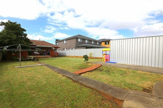 9 Gallipoli Street, CONDELL PARK NSW 2200, Condell Park - Thumbnail 8