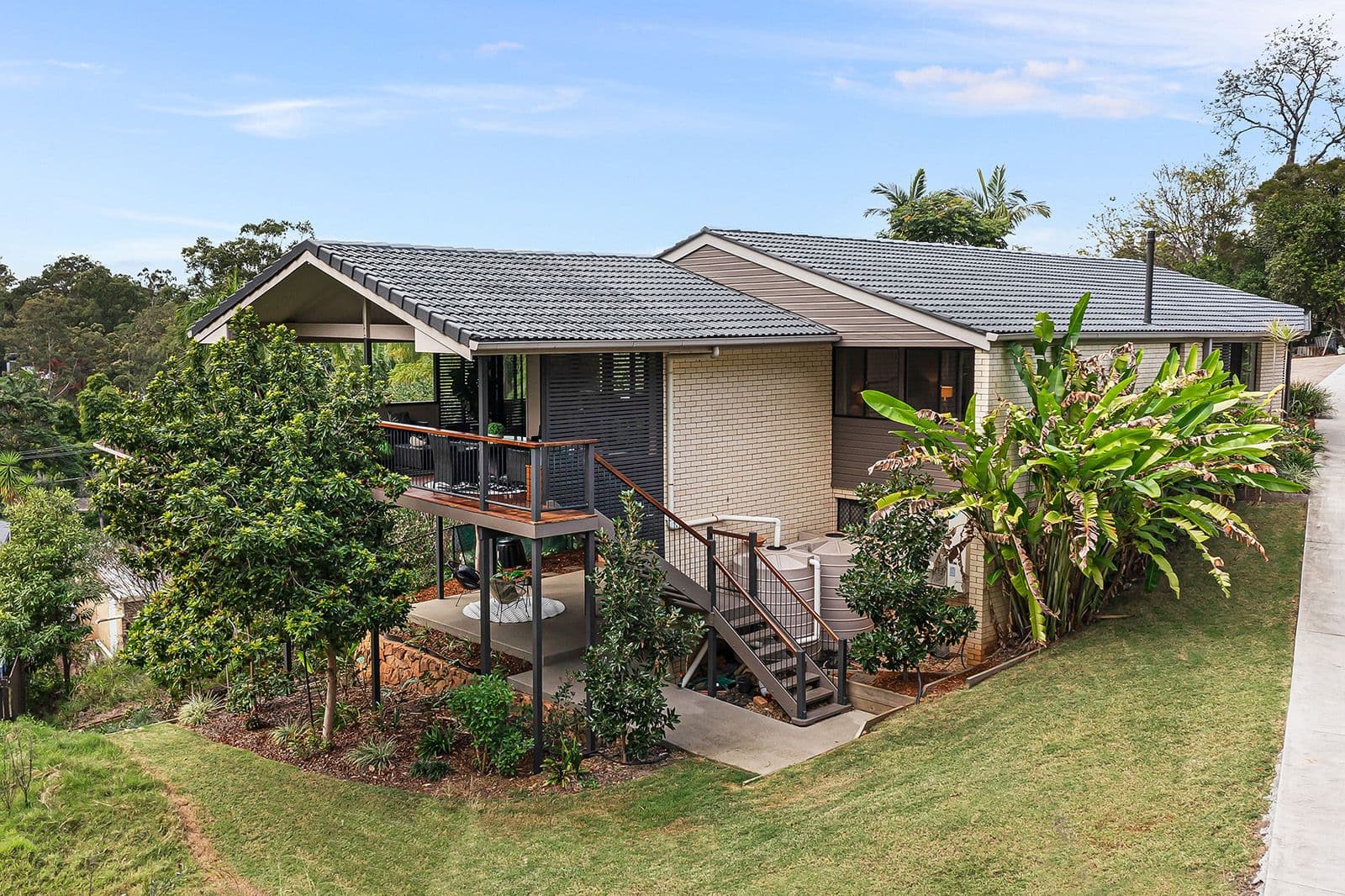 109 Burbong Street, Chapel Hill QLD 4069, Chapel Hill - Thumbnail 2