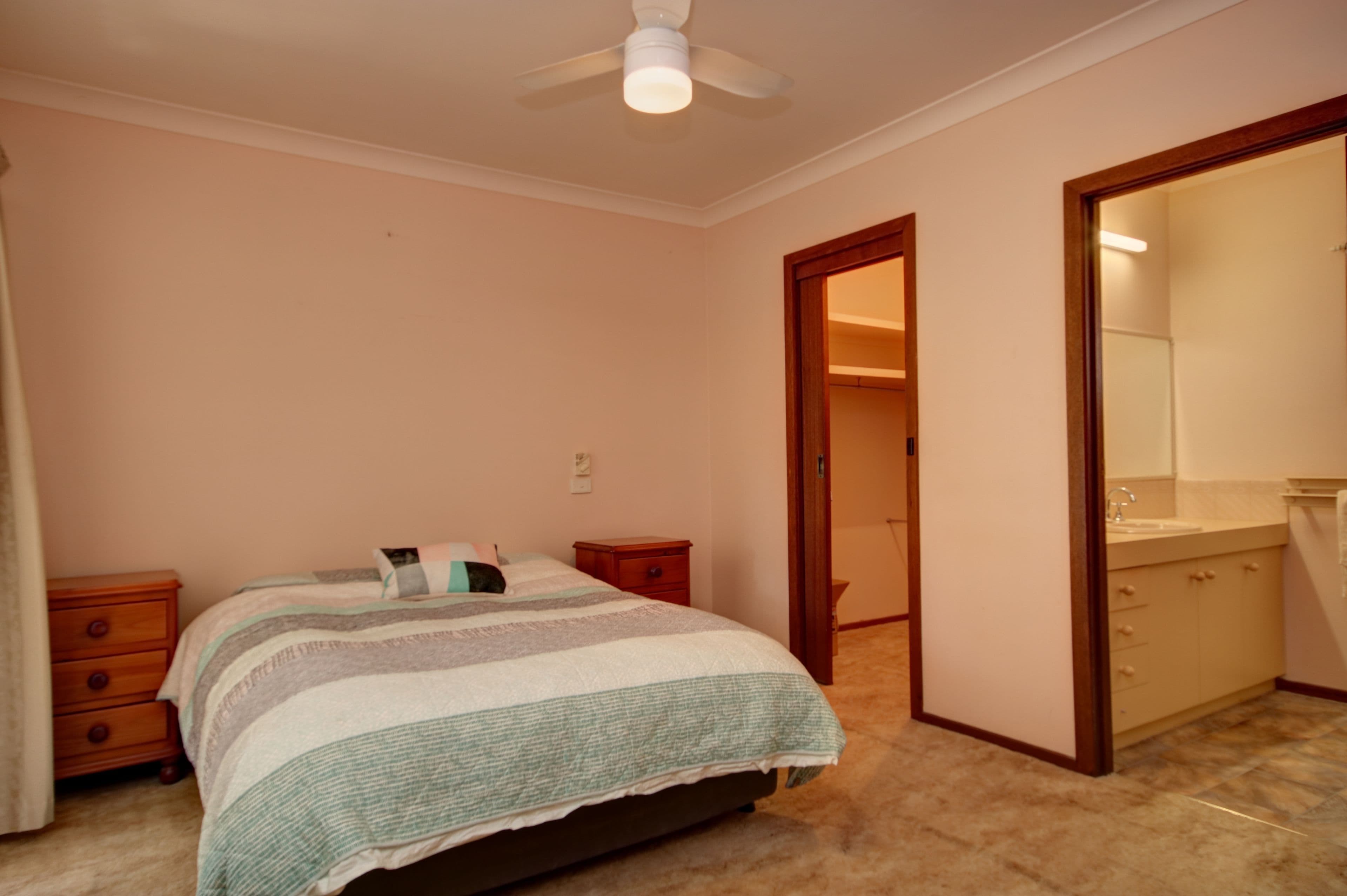 30 Fraser Street, Rochester VIC 3561, Rochester - Thumbnail 5