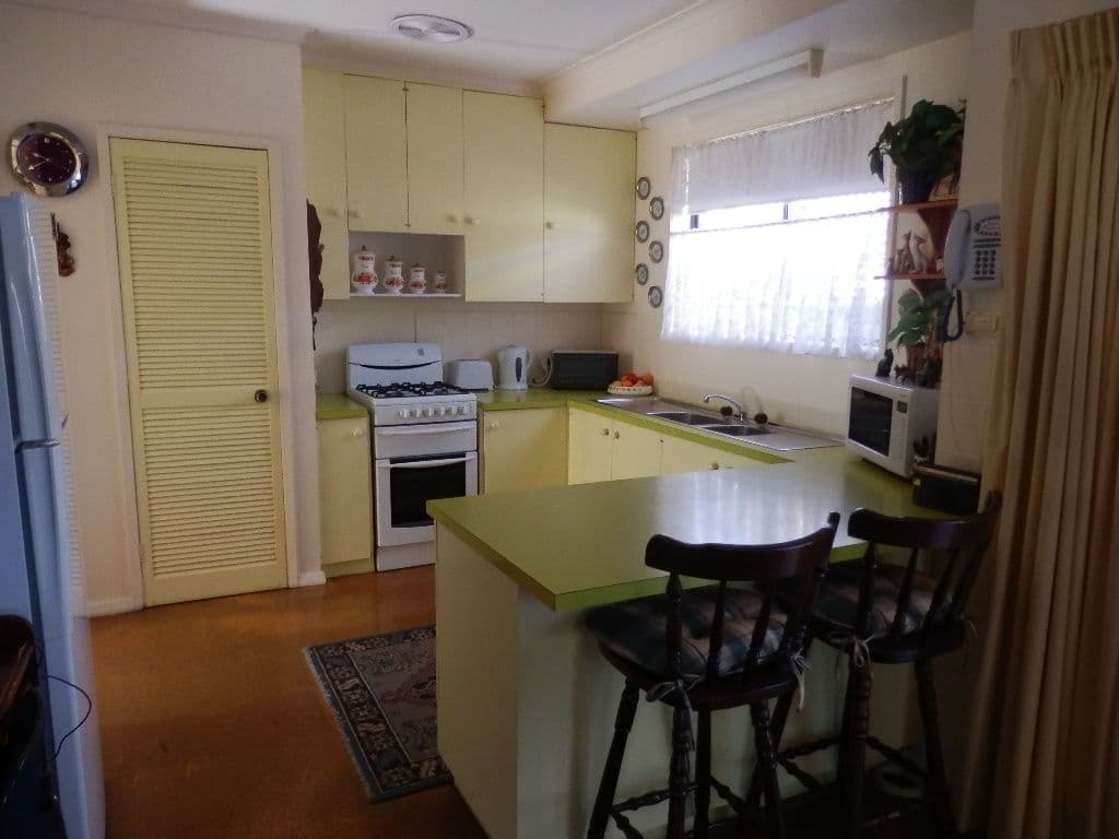2 Scott Court, ECHUCA VIC 3564, Echuca - Thumbnail 4