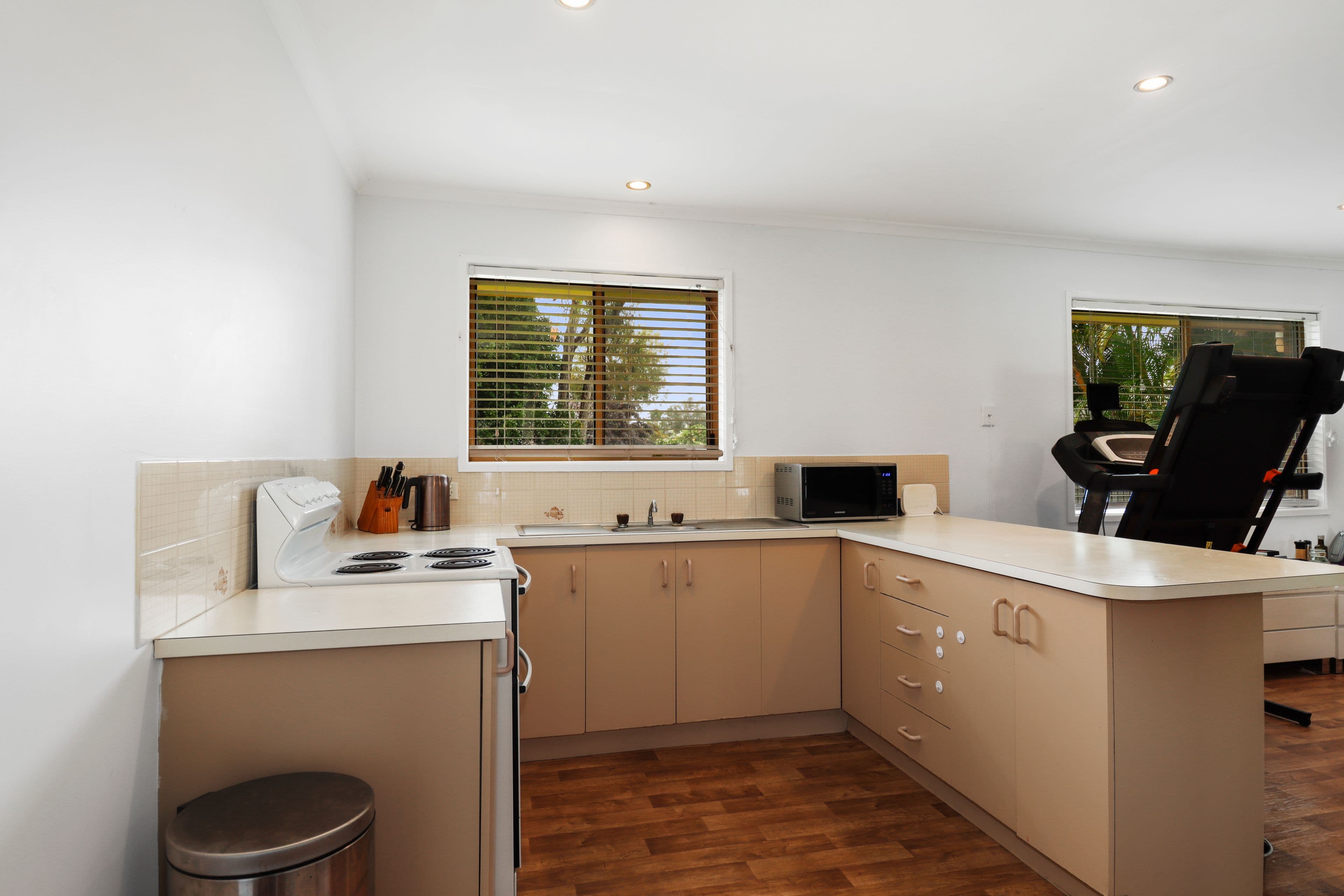 44 Drummond Street, Urangan QLD 4655, Urangan - Thumbnail 6