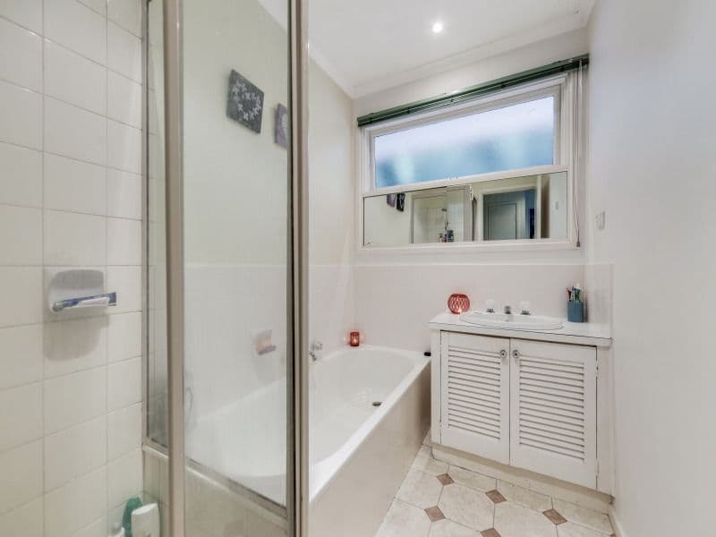 6 Carlisle Court, Frankston VIC 3199, Frankston - Thumbnail 5