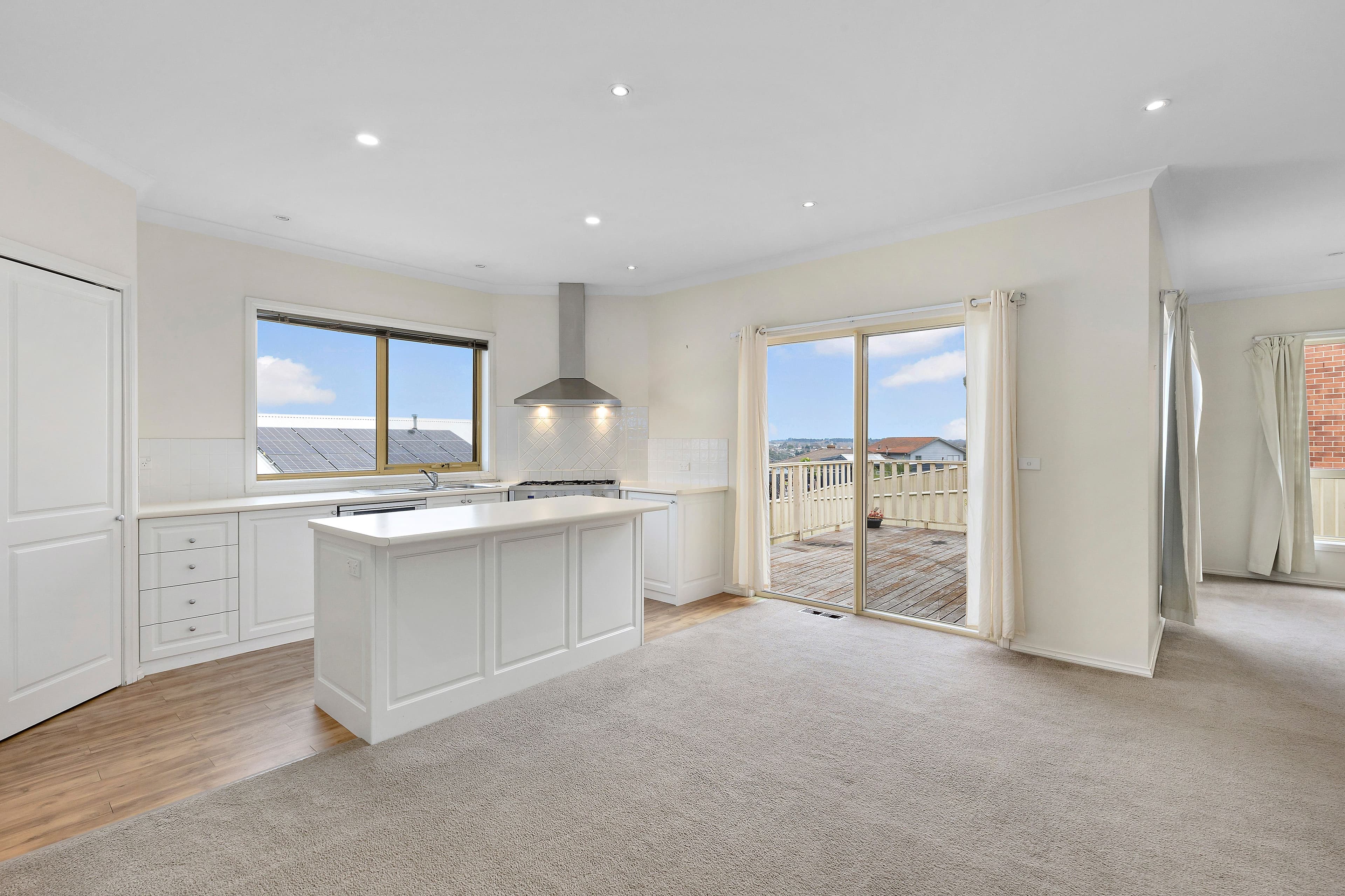 10 Manna Gum Heights, Mount Pleasant VIC 3350, Mount Pleasant - Thumbnail 3