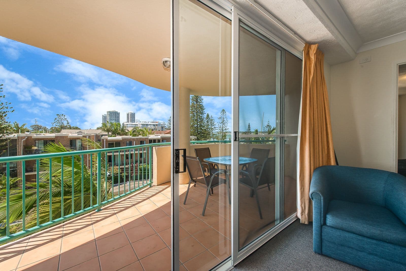 484 Marine Parade, Biggera Waters QLD 4216, Biggera Waters - Thumbnail 7