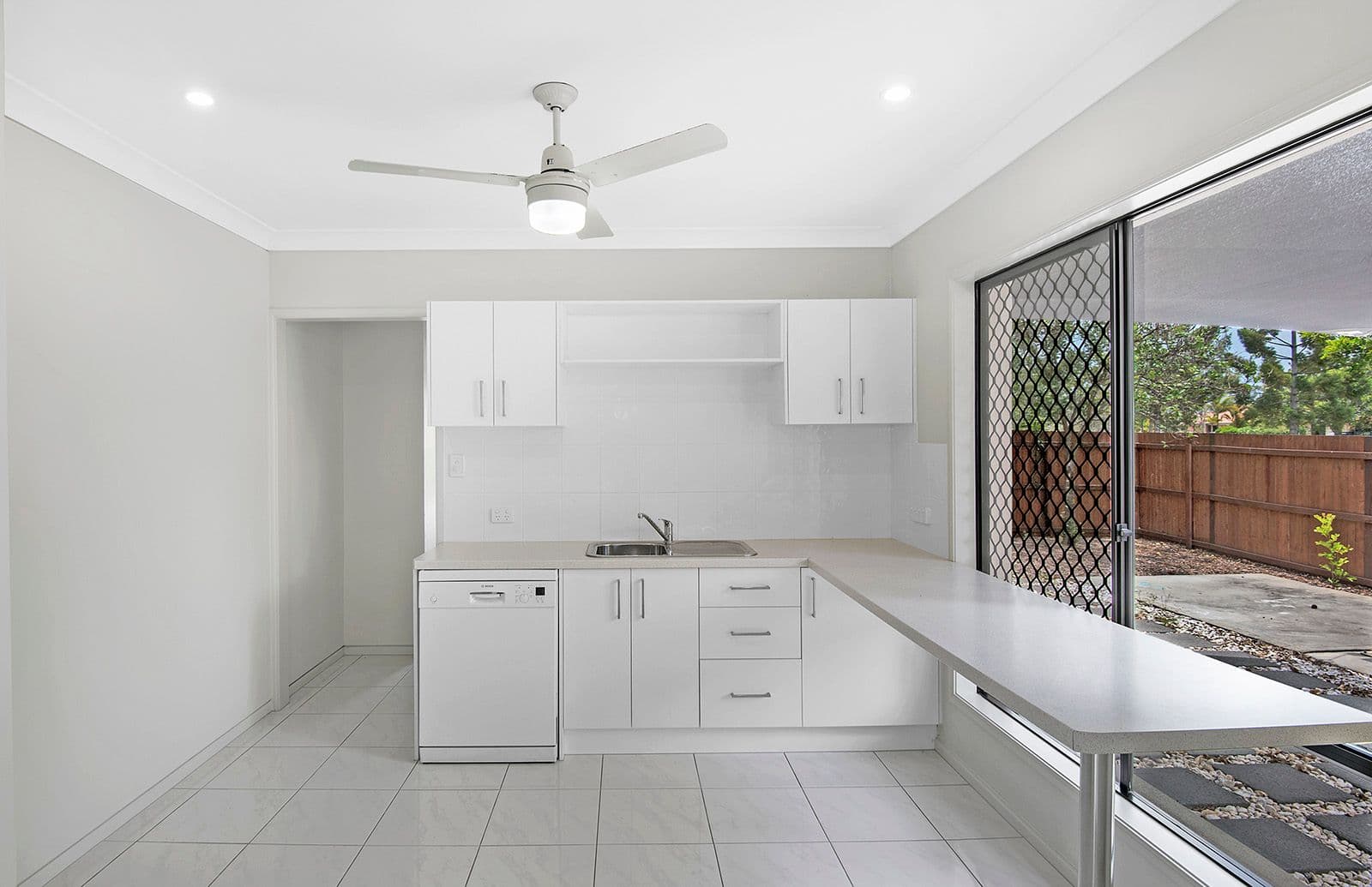 24 Denison Parade, North Lakes QLD 4509, North Lakes - Thumbnail 7