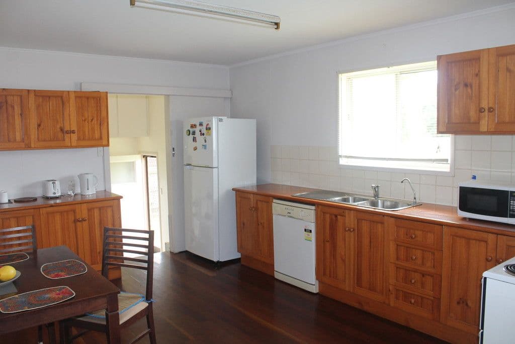 142 Branyan Street, Norville QLD 4670, Norville - Thumbnail 4