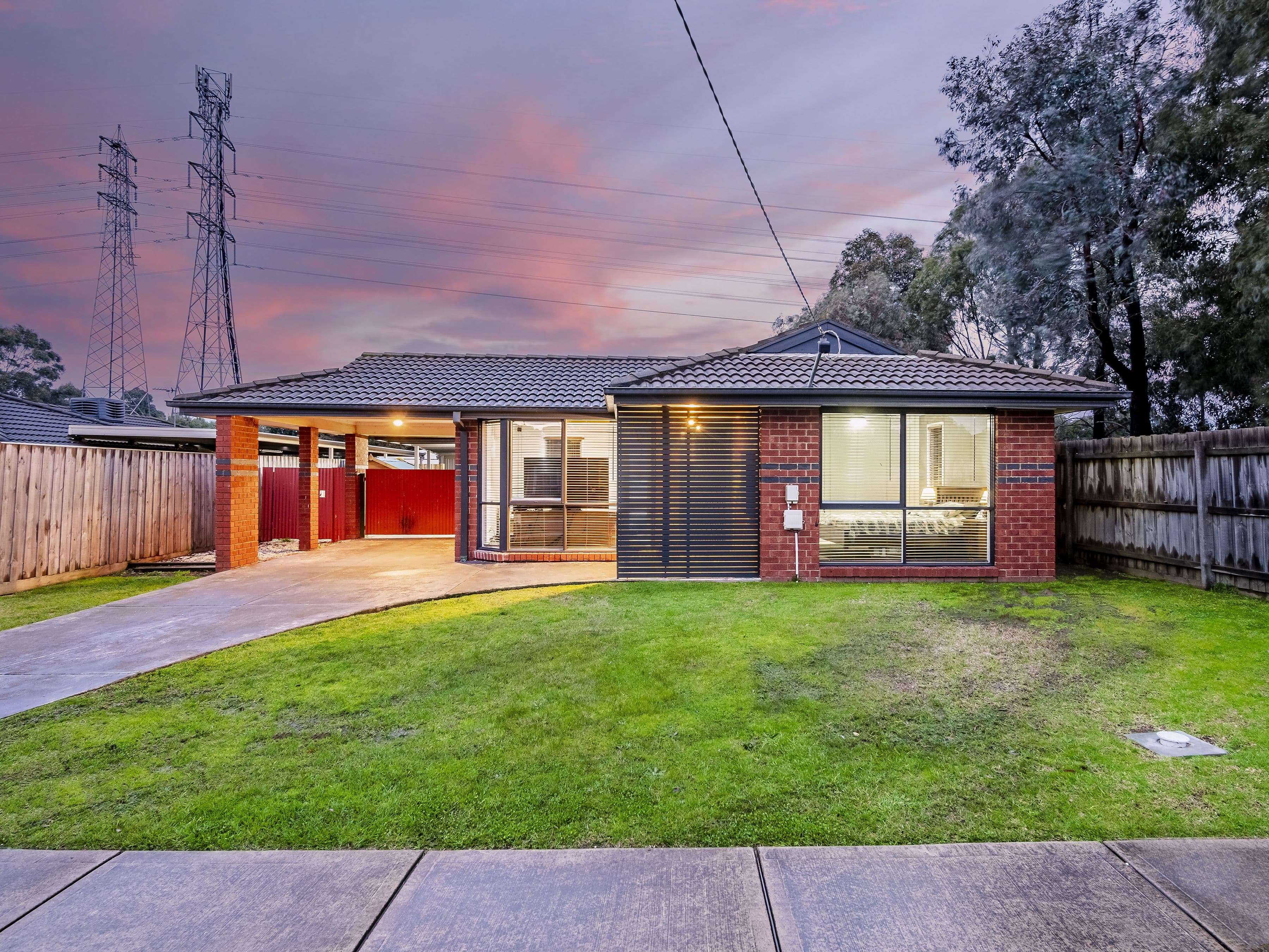 16 Raisell Road, Cranbourne West VIC 3977, Cranbourne West - Thumbnail 2