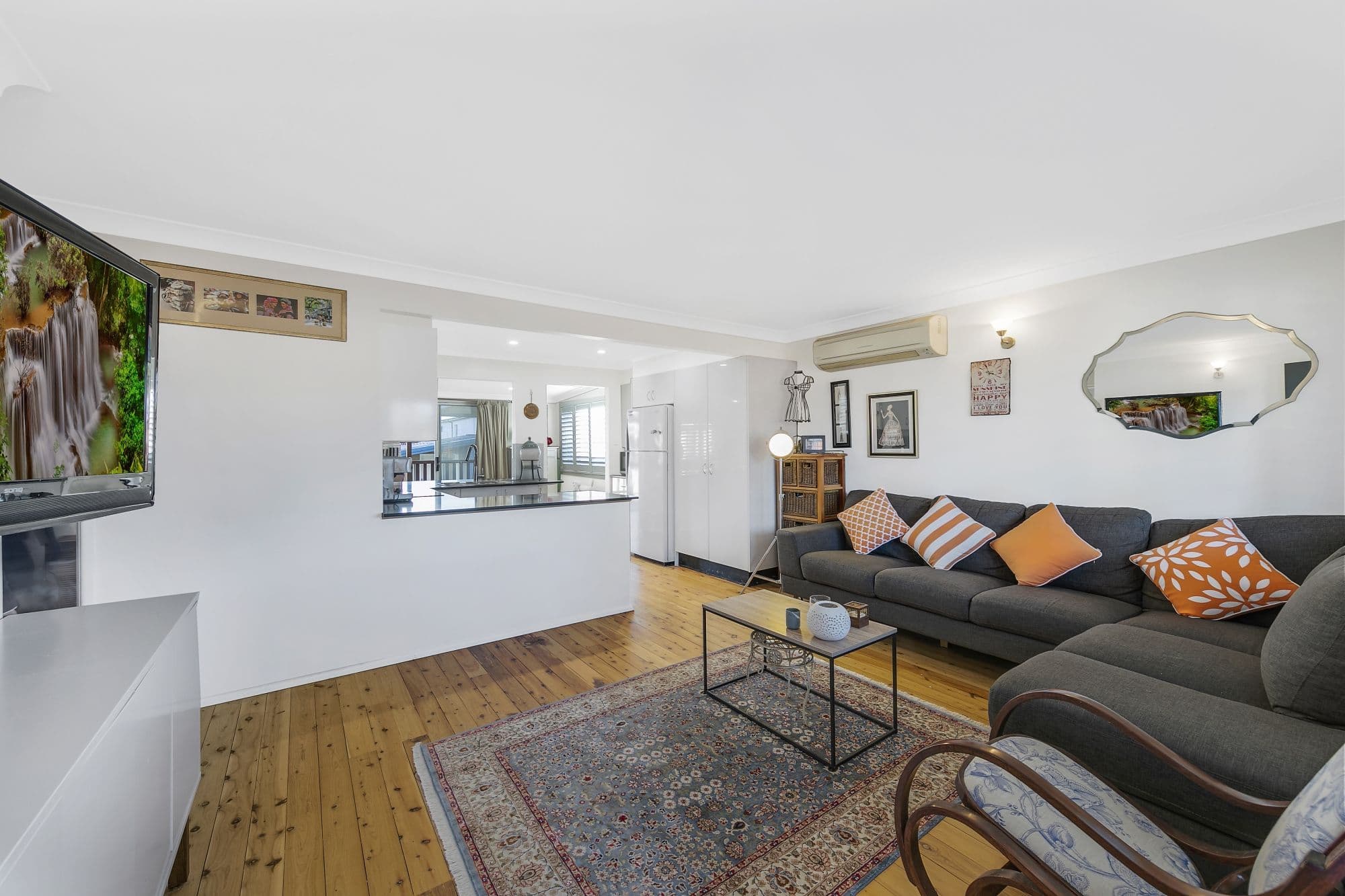 14 Robertson Road, Killarney Vale - Thumbnail 3