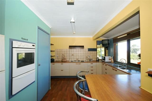 33 Fraser Street, DARLING HEIGHTS QLD 4350, Darling Heights - Thumbnail 2