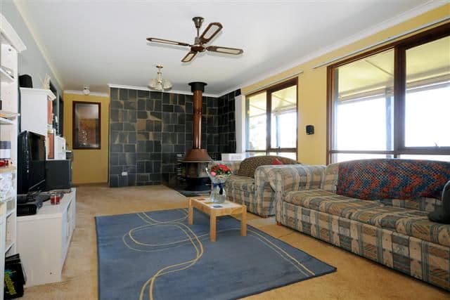 33 Fraser Street, DARLING HEIGHTS QLD 4350, Darling Heights - Thumbnail 3