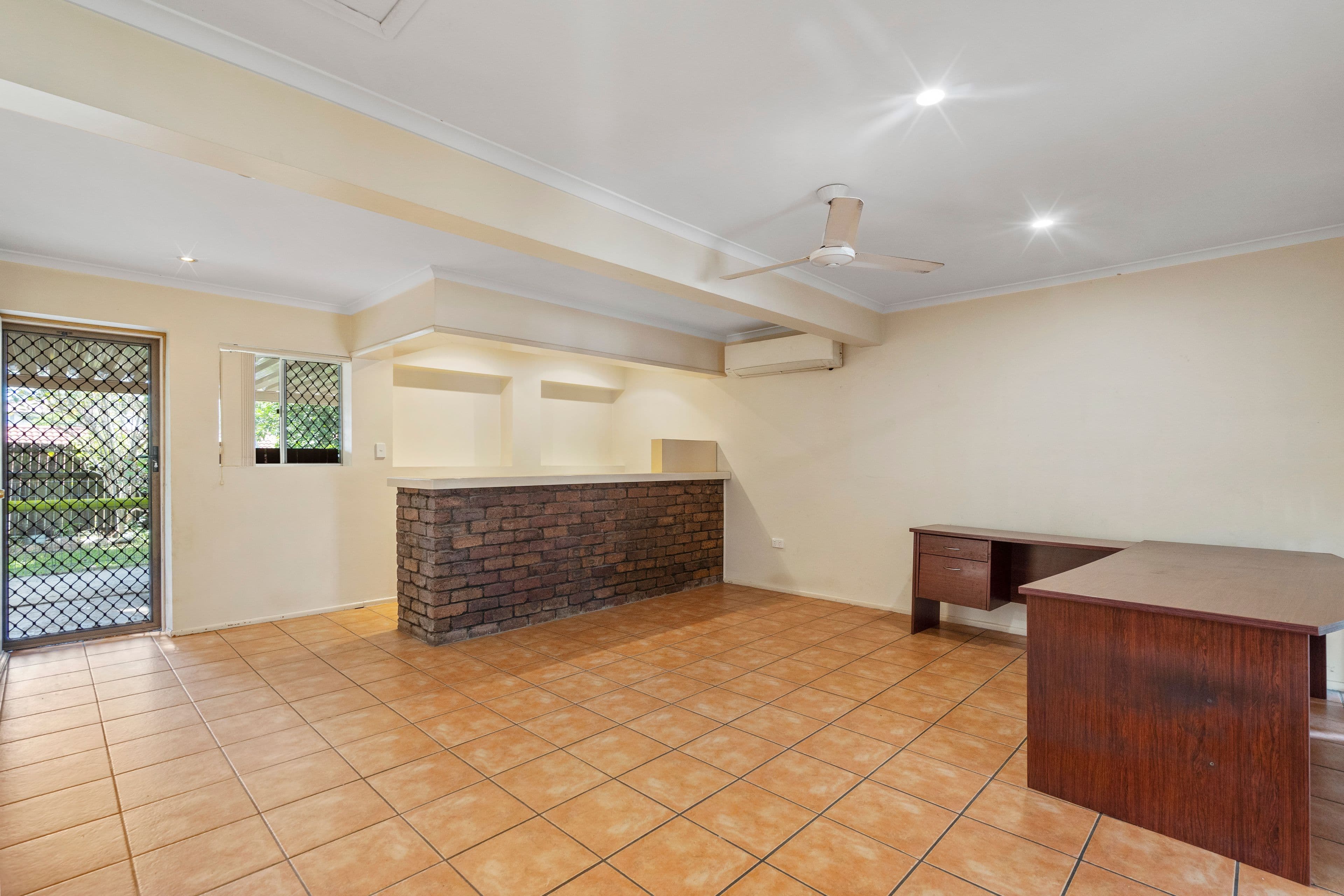 10 Abel Street, Springwood QLD 4127, Springwood - Thumbnail 2