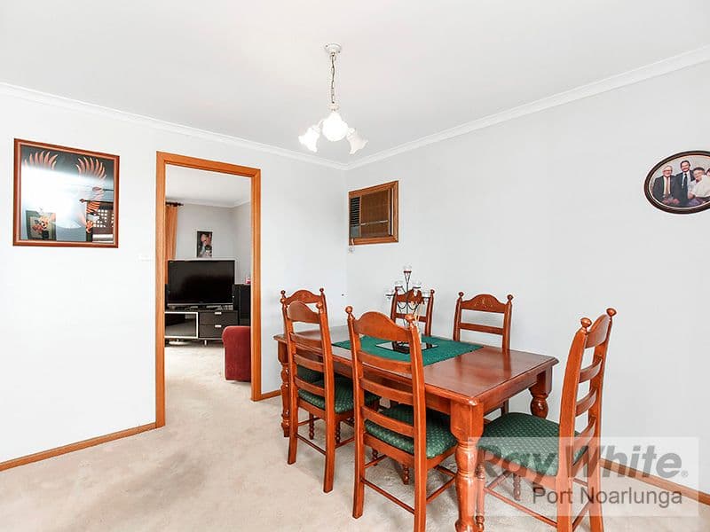 3 Clarke Crescent, Huntfield Heights SA 5163, Huntfield Heights - Thumbnail 4