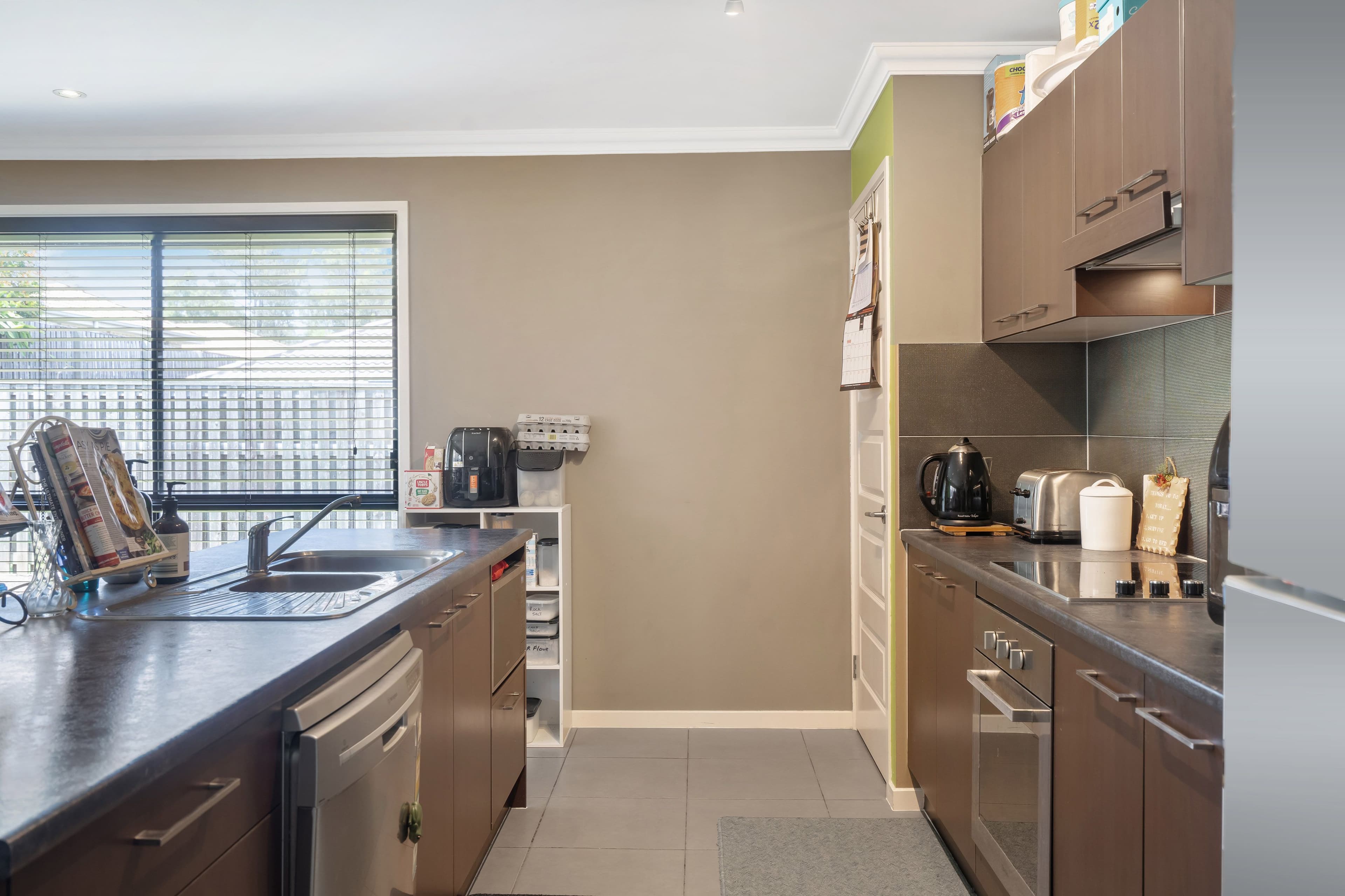 5 Brightwood Place, Fernvale QLD 4306, Fernvale - Thumbnail 2