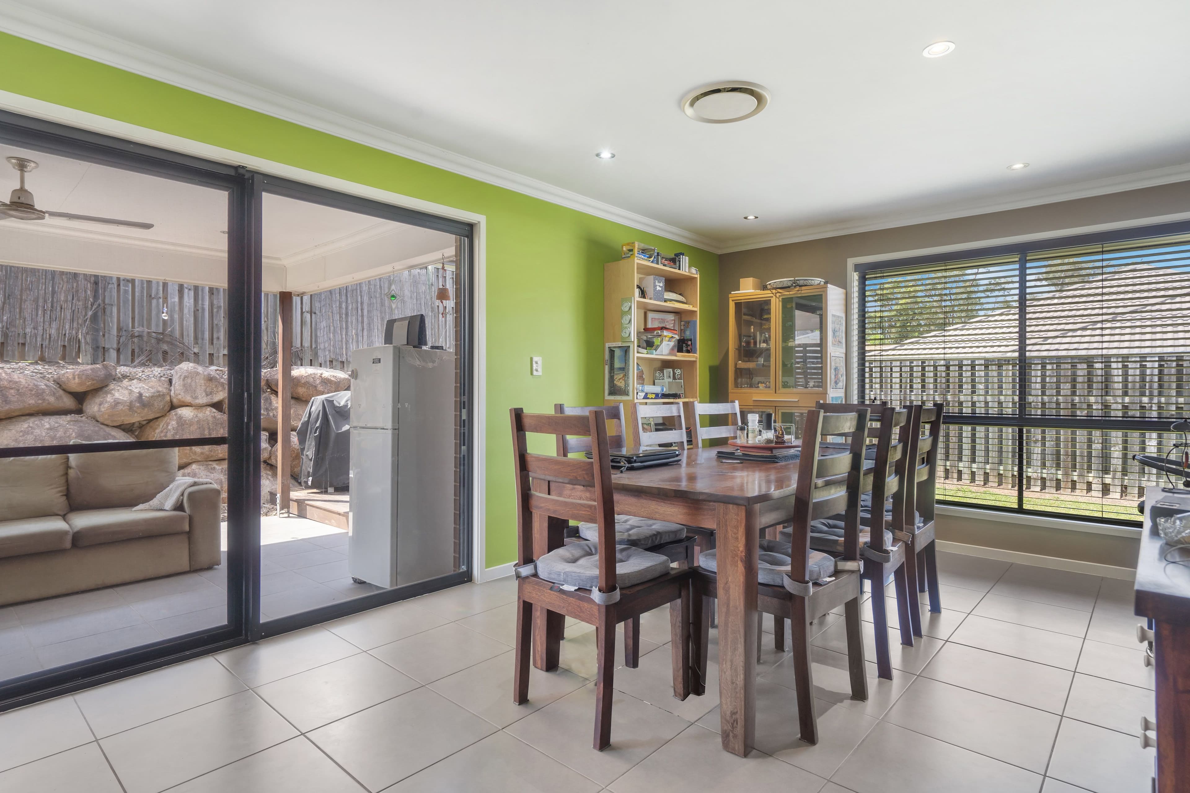 5 Brightwood Place, Fernvale QLD 4306, Fernvale - Thumbnail 3