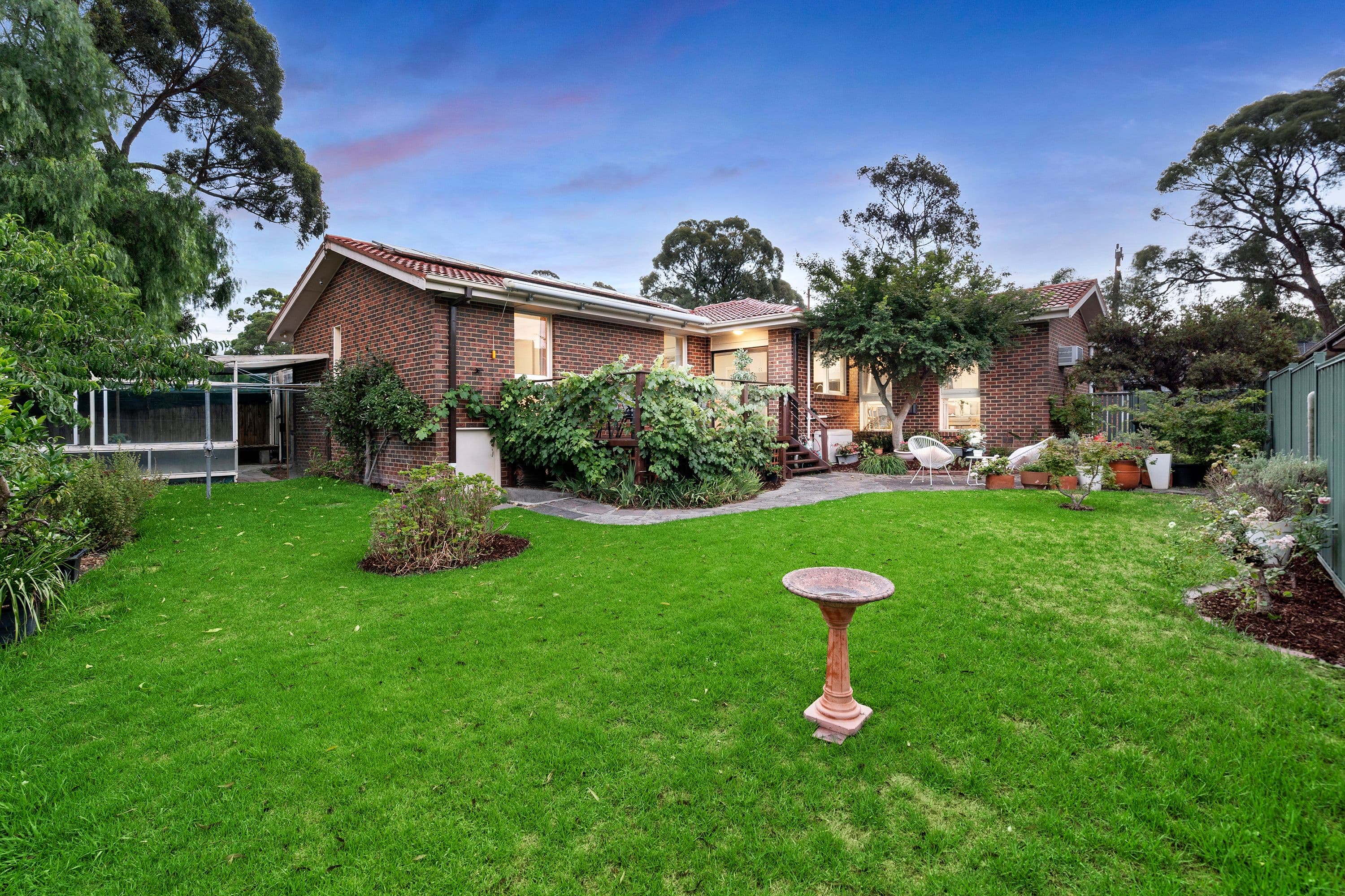60 Knights Drive, Glen Waverley VIC 3150, Glen Waverley - Thumbnail 3