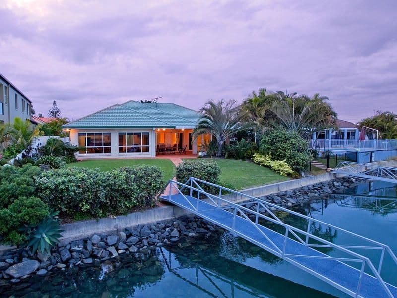 6 Raby Bay Boulevard, RABY BAY QLD 4163, Raby Bay - Thumbnail 3