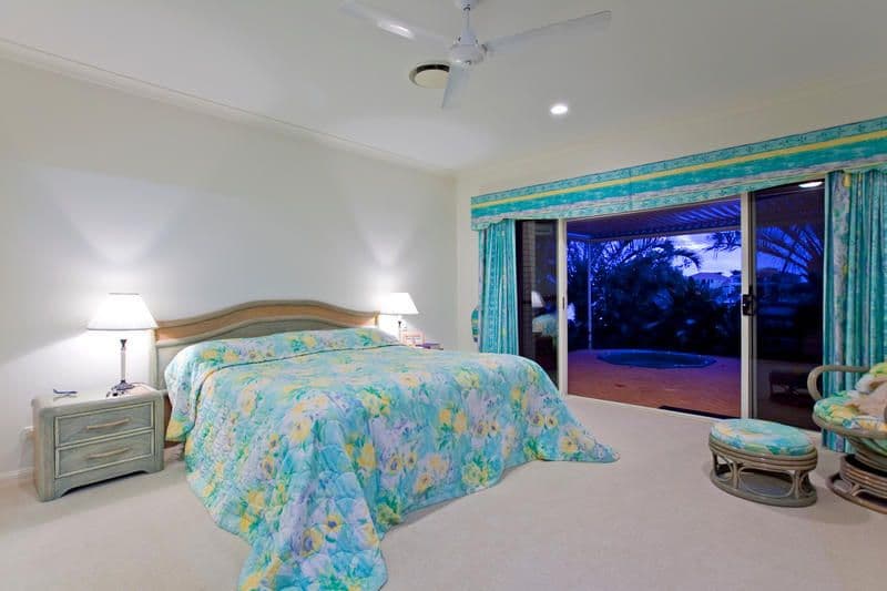 6 Raby Bay Boulevard, RABY BAY QLD 4163, Raby Bay - Thumbnail 7