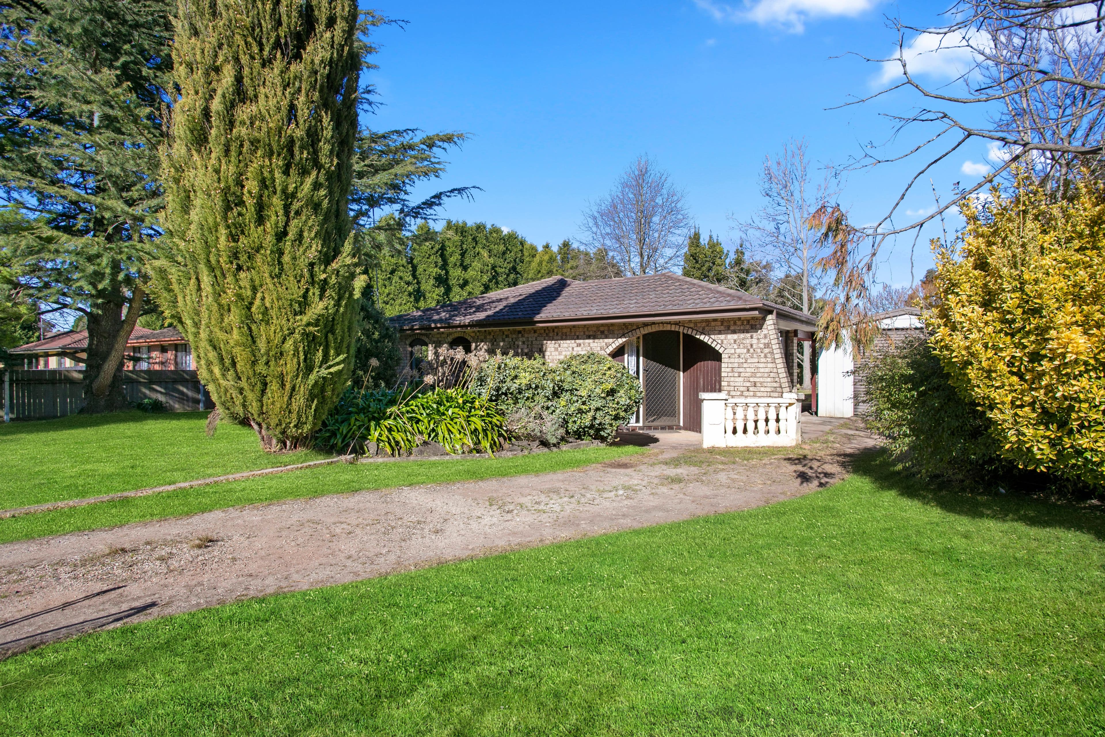 15 Thompson Street, Bowral NSW 2576, Bowral - Image 1