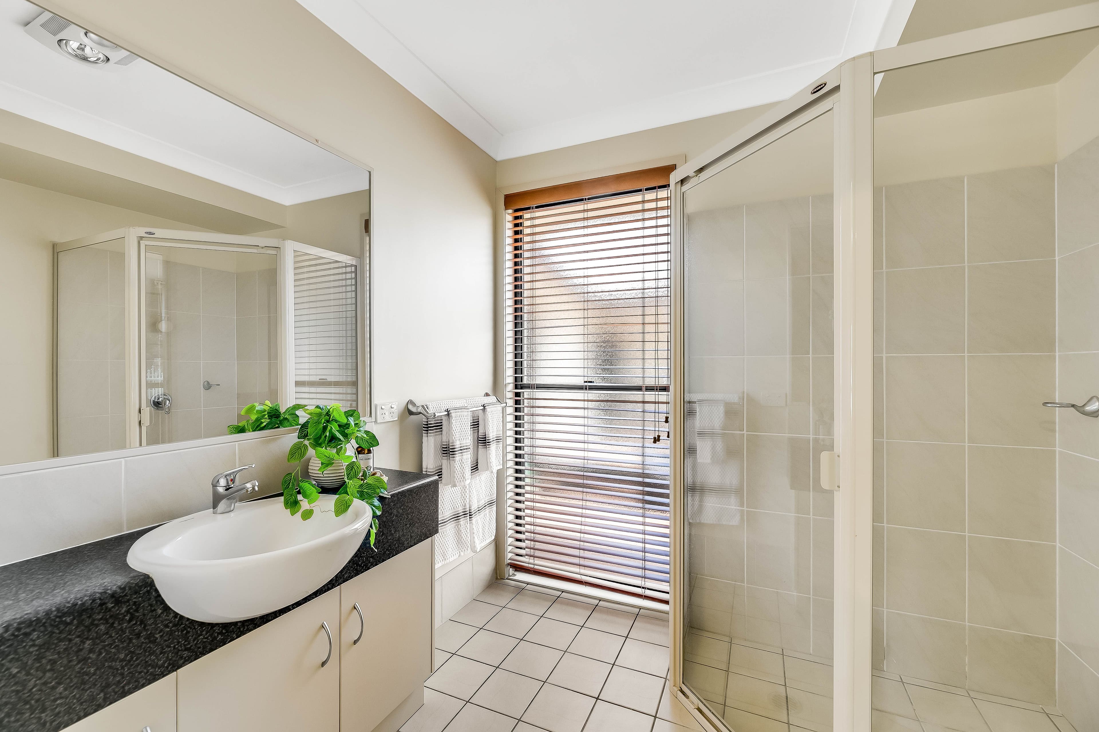 1 Scullin Street, Middle Ridge QLD 4350, Middle Ridge - Thumbnail 6