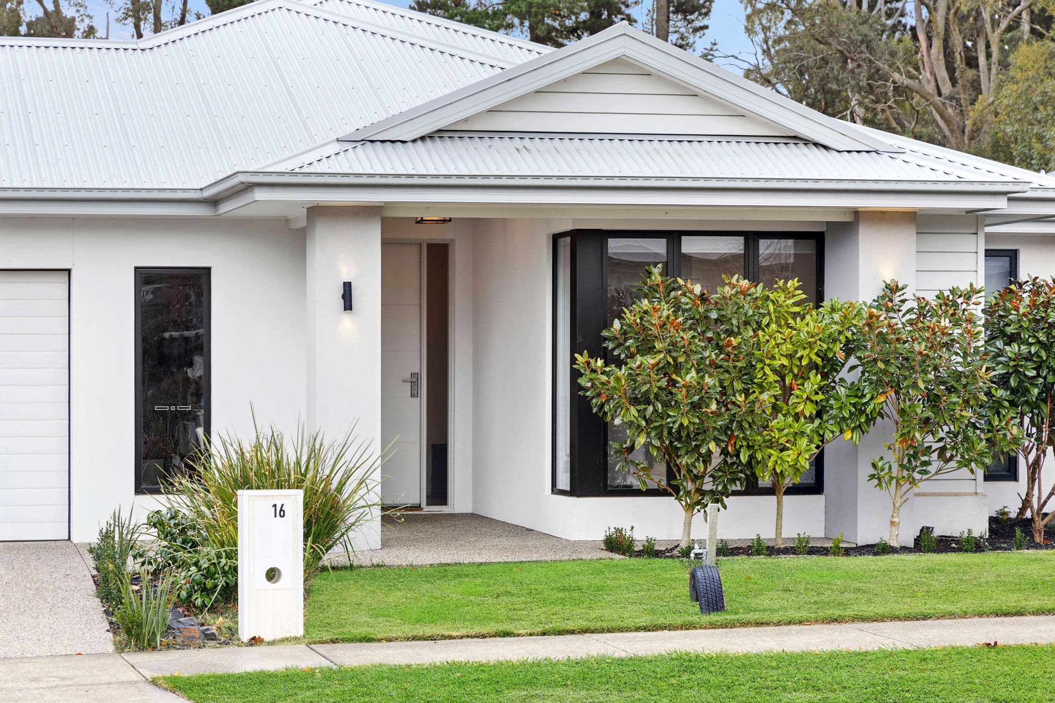 16 Beaumont Place, Woodend VIC 3442, Woodend - Thumbnail 2