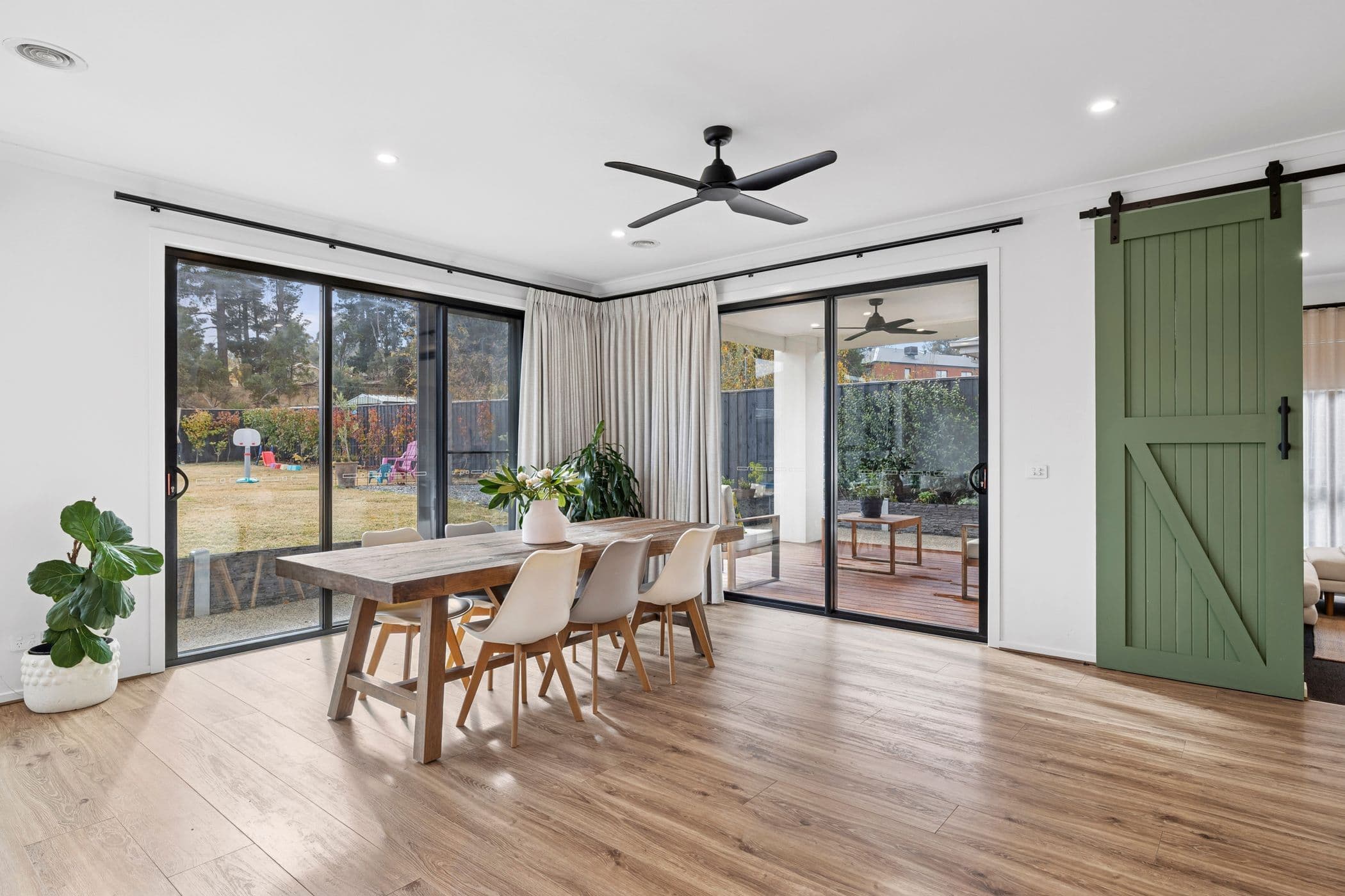 16 Beaumont Place, Woodend VIC 3442, Woodend - Thumbnail 6