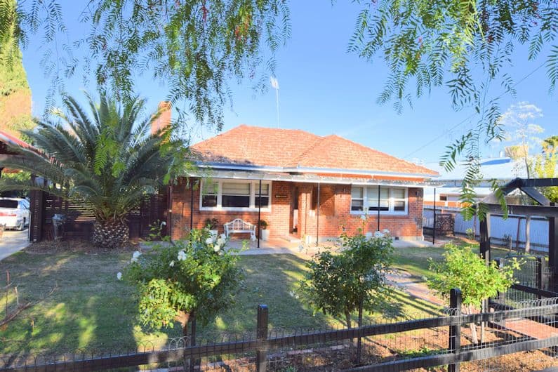 94 EDWARDES Street, Deniliquin NSW 2710, Deniliquin - Image 1