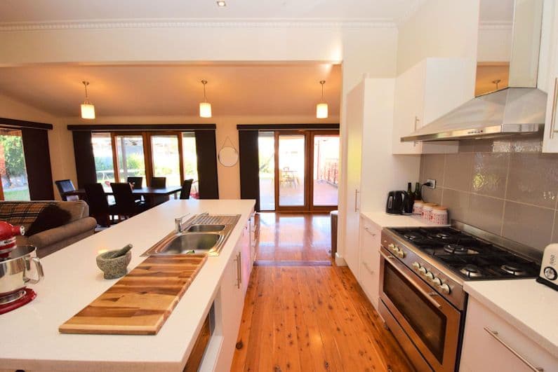 94 EDWARDES Street, Deniliquin NSW 2710, Deniliquin - Thumbnail 3