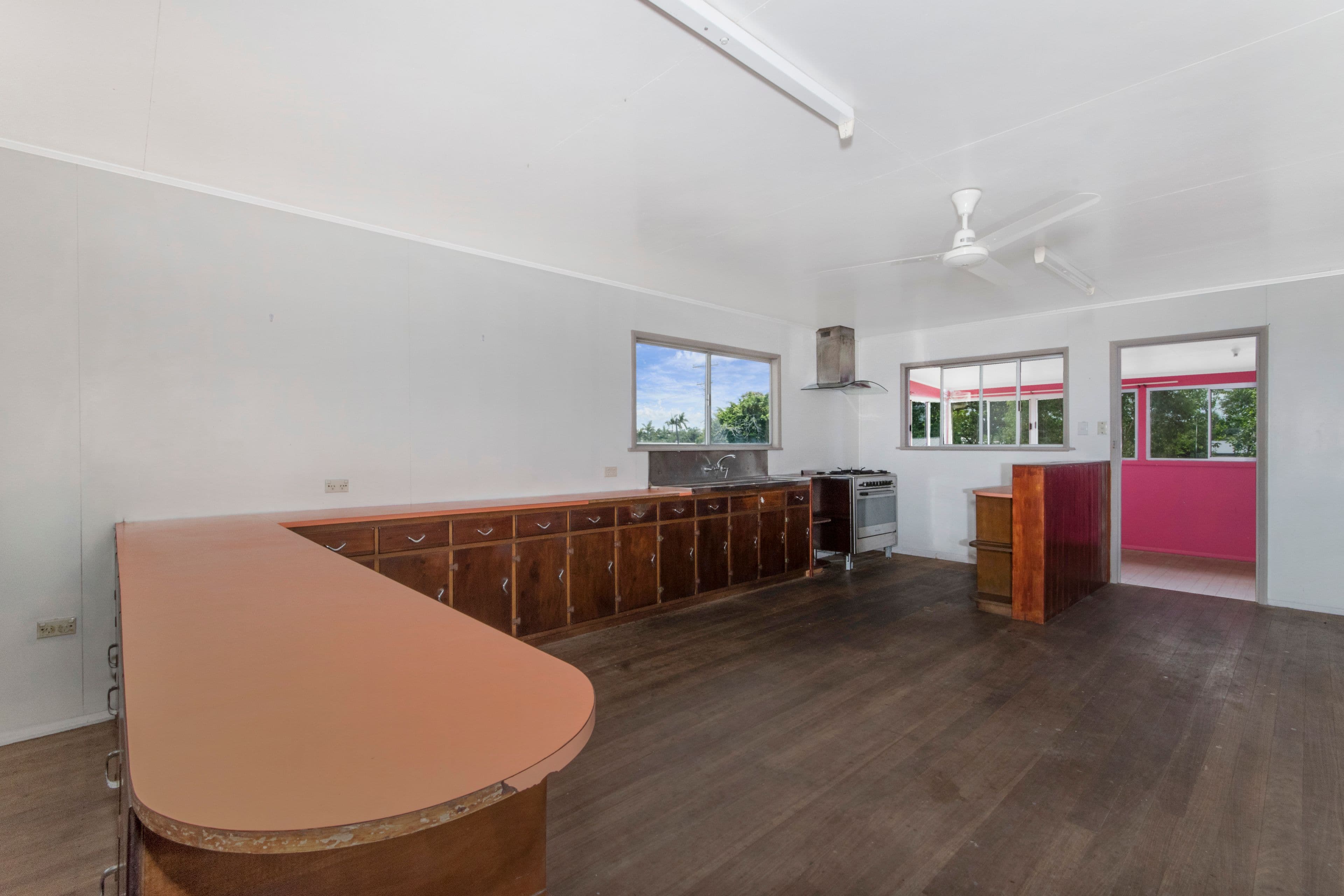 9 Florence Street, Innisfail QLD 4860, Innisfail - Thumbnail 2