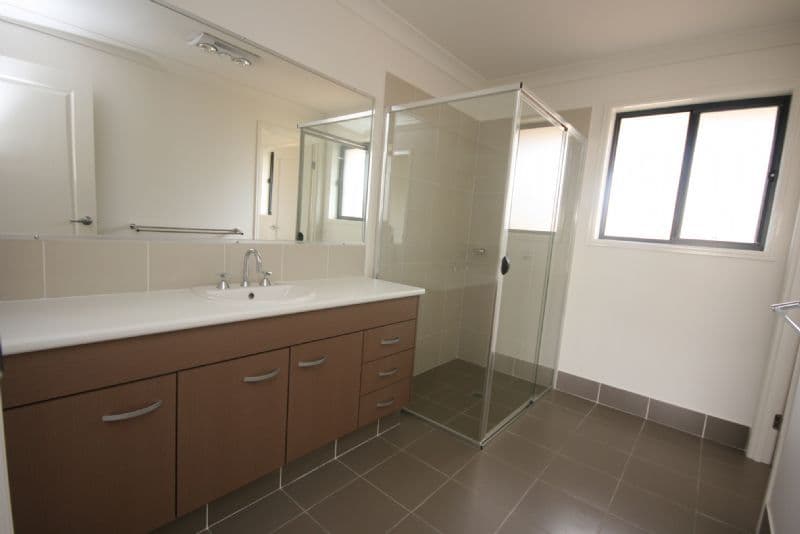 11 Arthur Street, GRAFTON NSW 2460, Grafton - Thumbnail 2