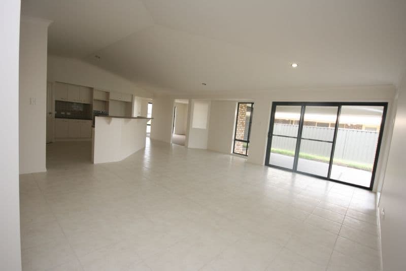 11 Arthur Street, GRAFTON NSW 2460, Grafton - Thumbnail 4