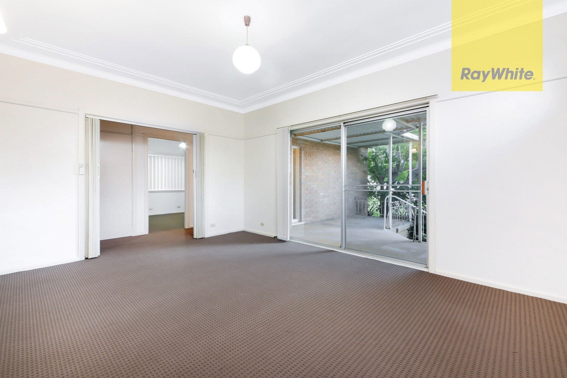 4 Sturdee Street, Wentworthville - Thumbnail 2