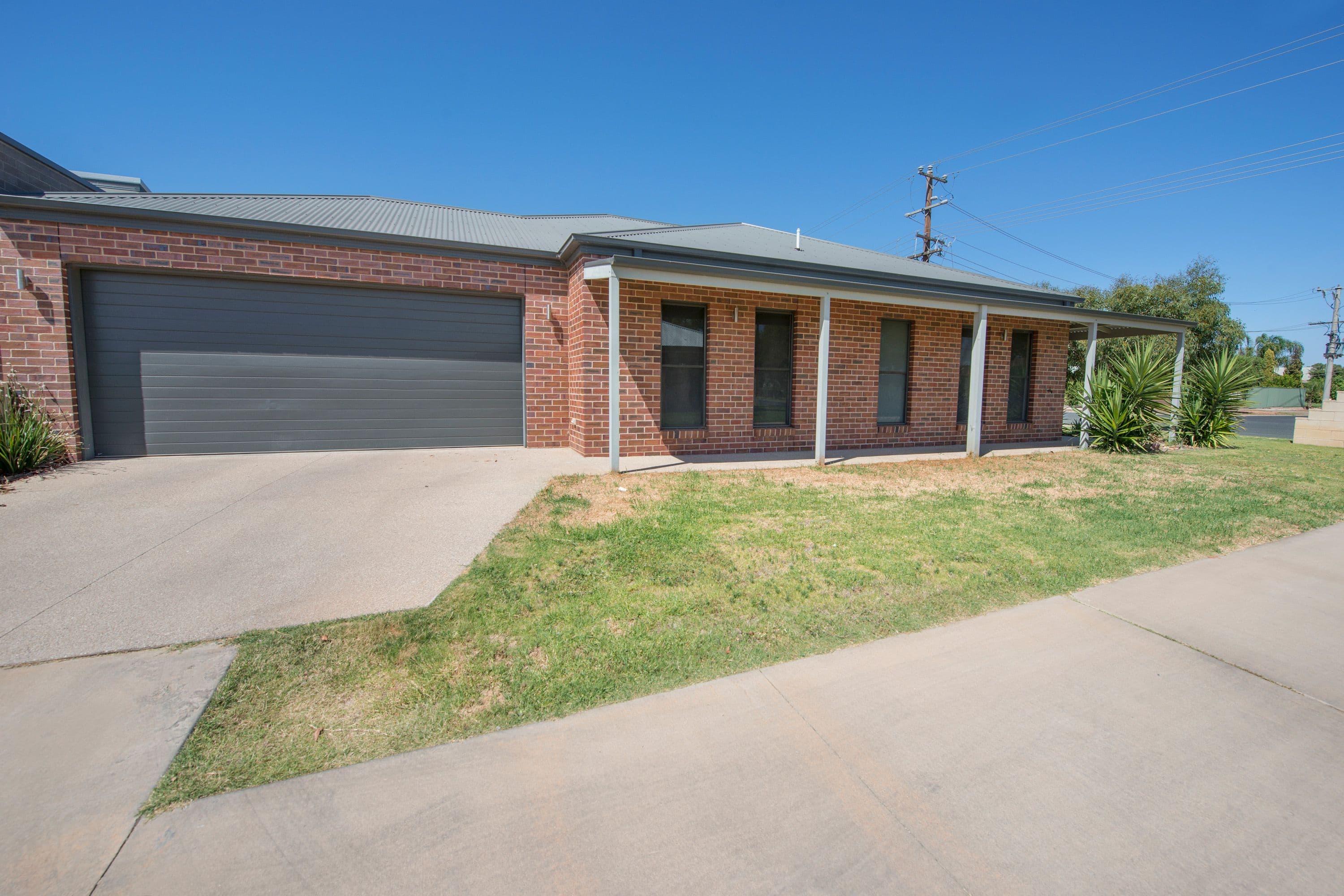 9 Palaroo Street, Swan Hill VIC 3585, Swan Hill - Thumbnail 2
