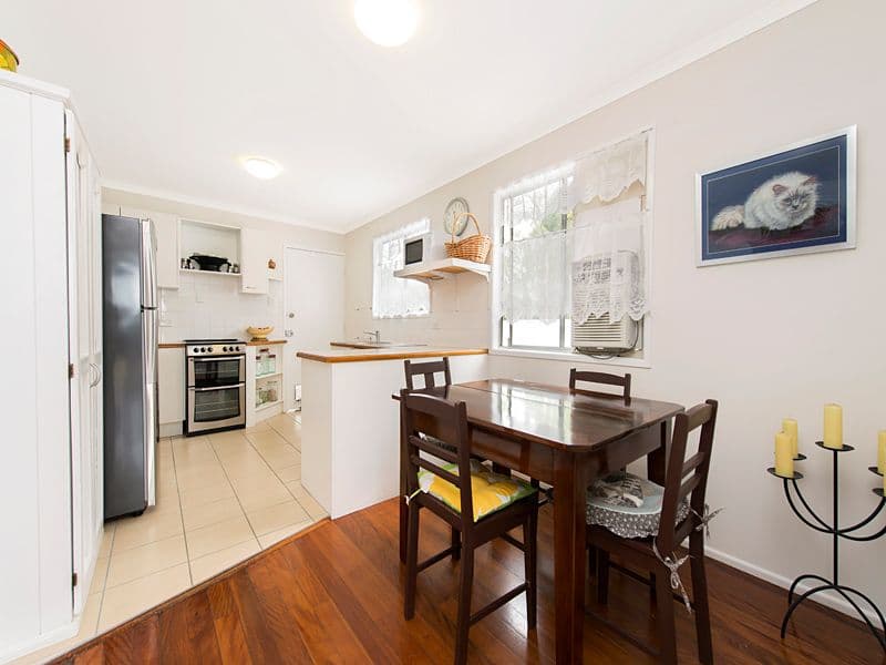 132 Gray Avenue, CORINDA QLD 4075, Corinda - Thumbnail 8