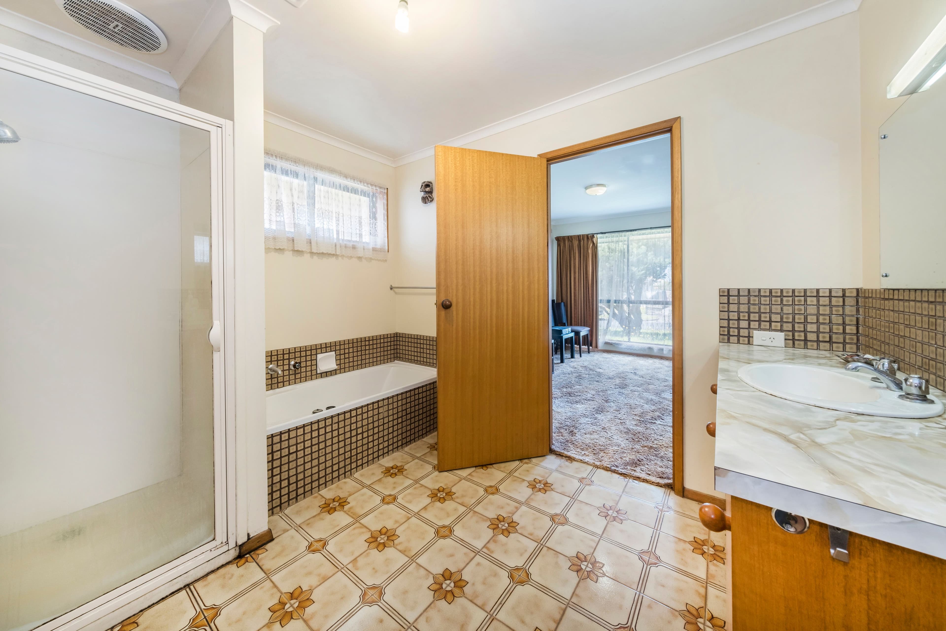 5 Ekard Avenue, Warrnambool VIC 3280, Warrnambool - Thumbnail 5