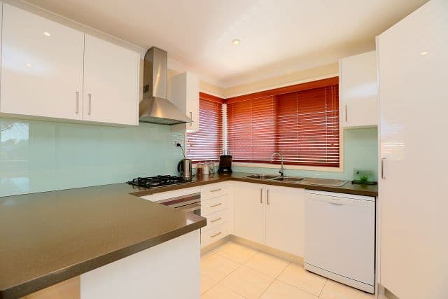 80 Oak Drive, Georges Hall NSW 2198, Georges Hall - Thumbnail 3