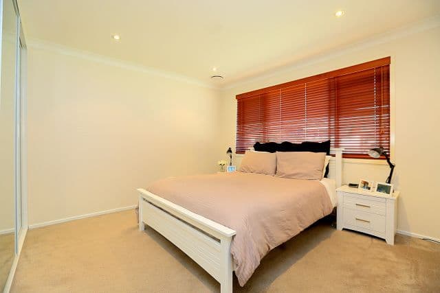 80 Oak Drive, Georges Hall NSW 2198, Georges Hall - Thumbnail 5