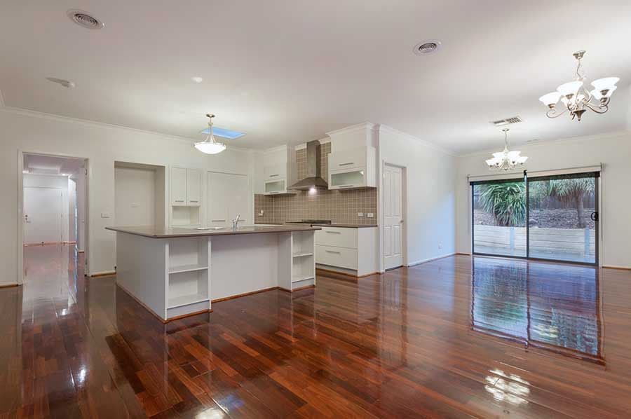 11 Eagleview Way, Craigieburn VIC 3064, Craigieburn - Thumbnail 4