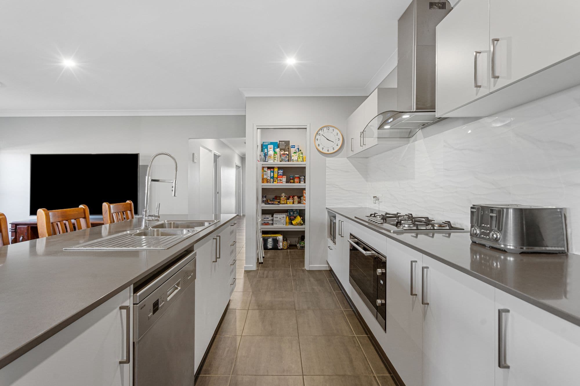 9 Liam Street, Ripley QLD 4306, Ripley - Thumbnail 4