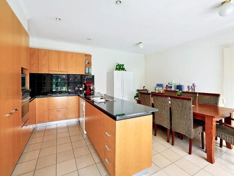 31 Cumberland Square, Newington - Thumbnail 3