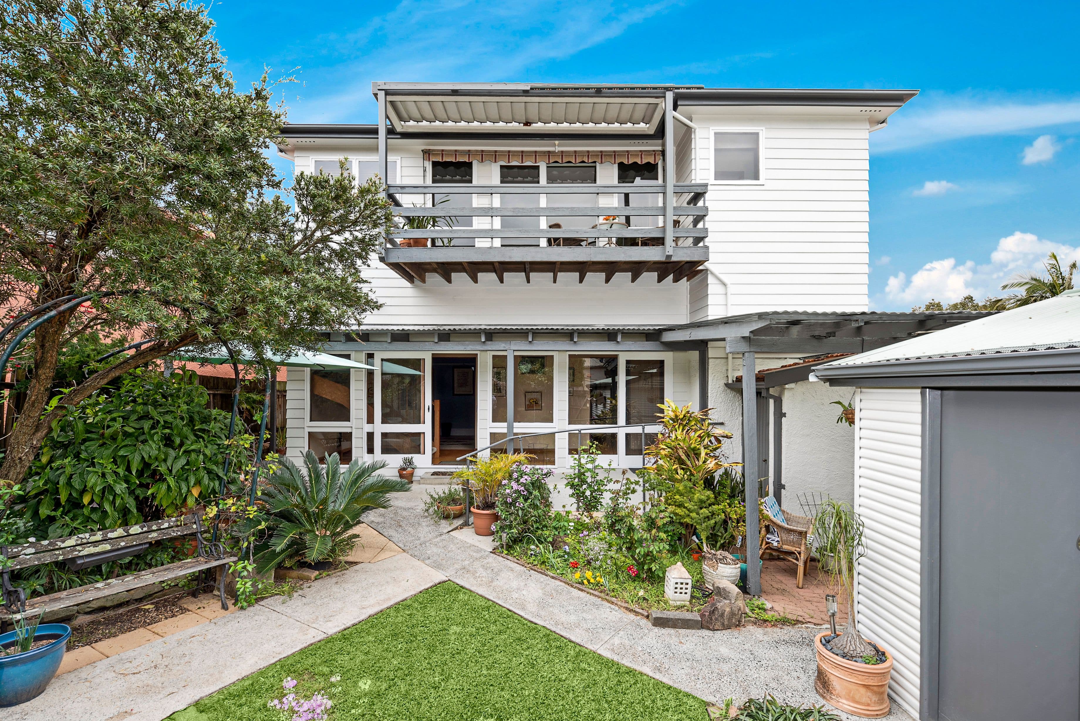 19 Portview Road, Greenwich - Thumbnail 2