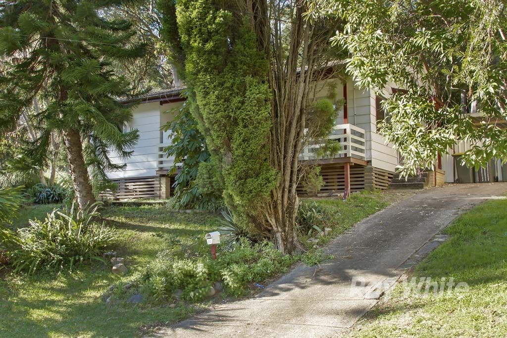 18 Bulkirra Place, Bolton Point - Thumbnail 2