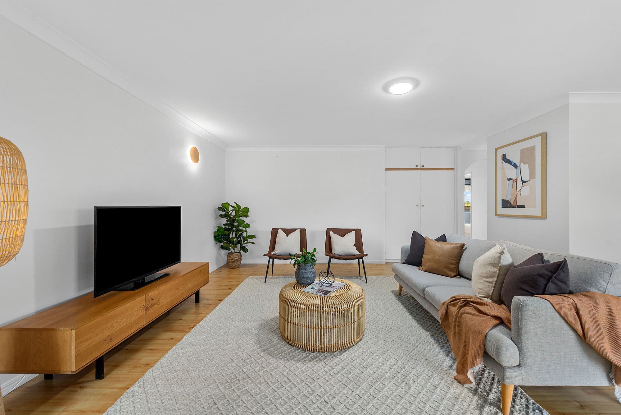 220 Cavendish Road, Coorparoo QLD 4151, Coorparoo - Thumbnail 2