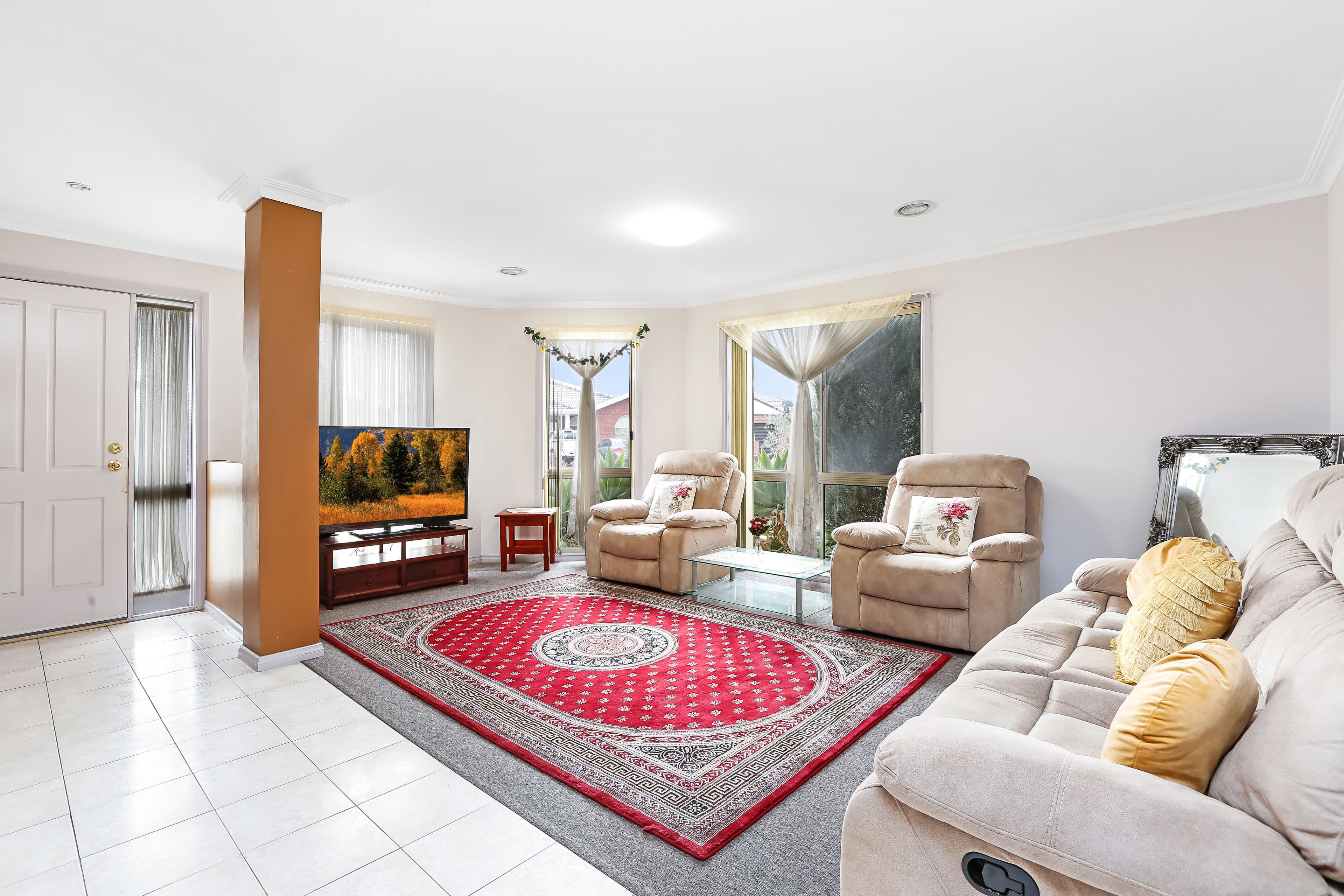 3 Berkeley Close, Broadmeadows VIC 3047, Broadmeadows - Thumbnail 2