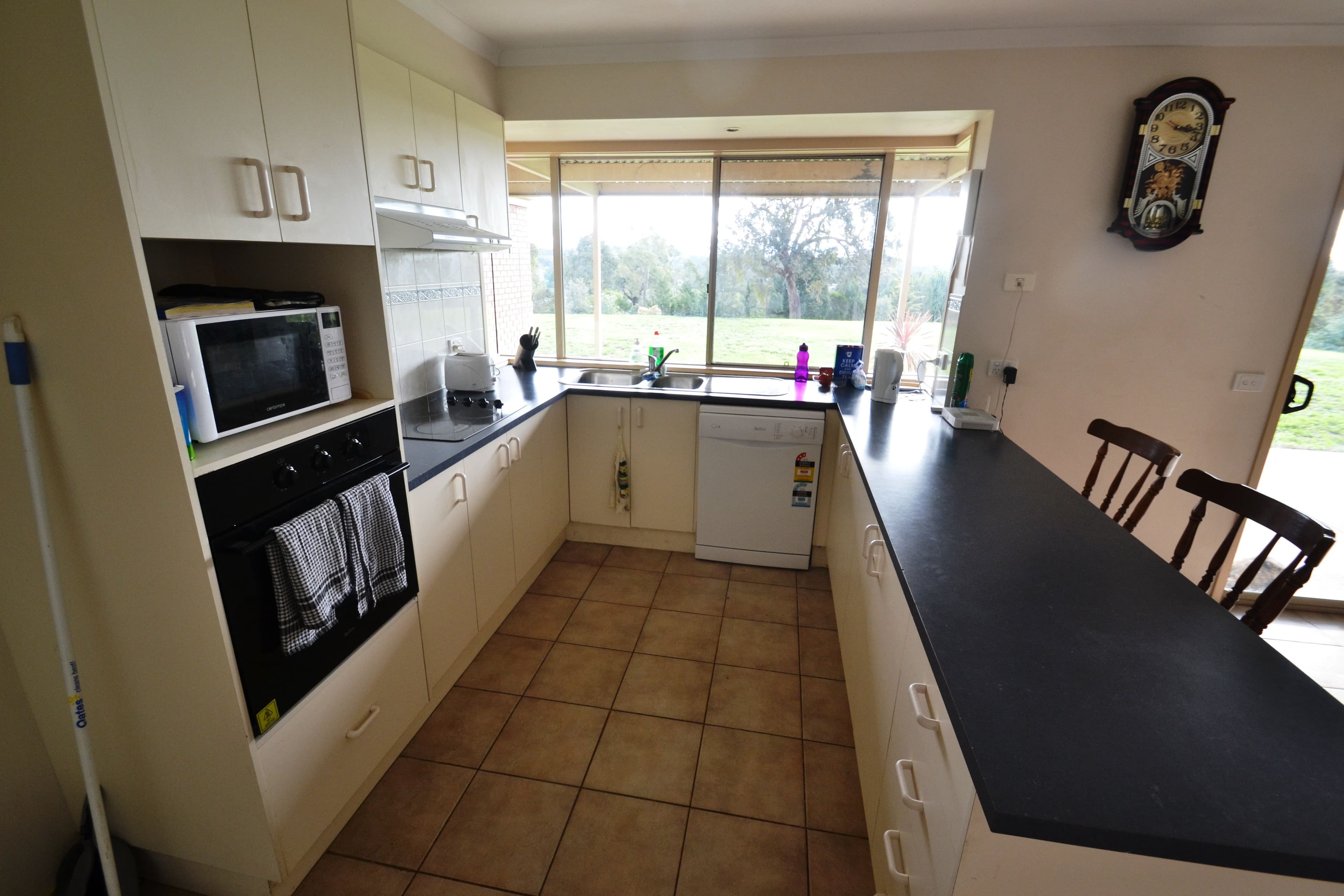 13 Roditis Avenue, Broadford VIC 3658, Broadford - Thumbnail 2