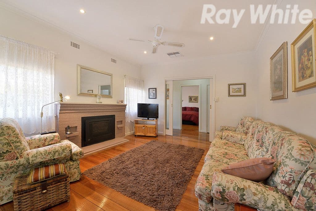25 Myrtle Street, Bayswater VIC 3153, Bayswater - Thumbnail 3