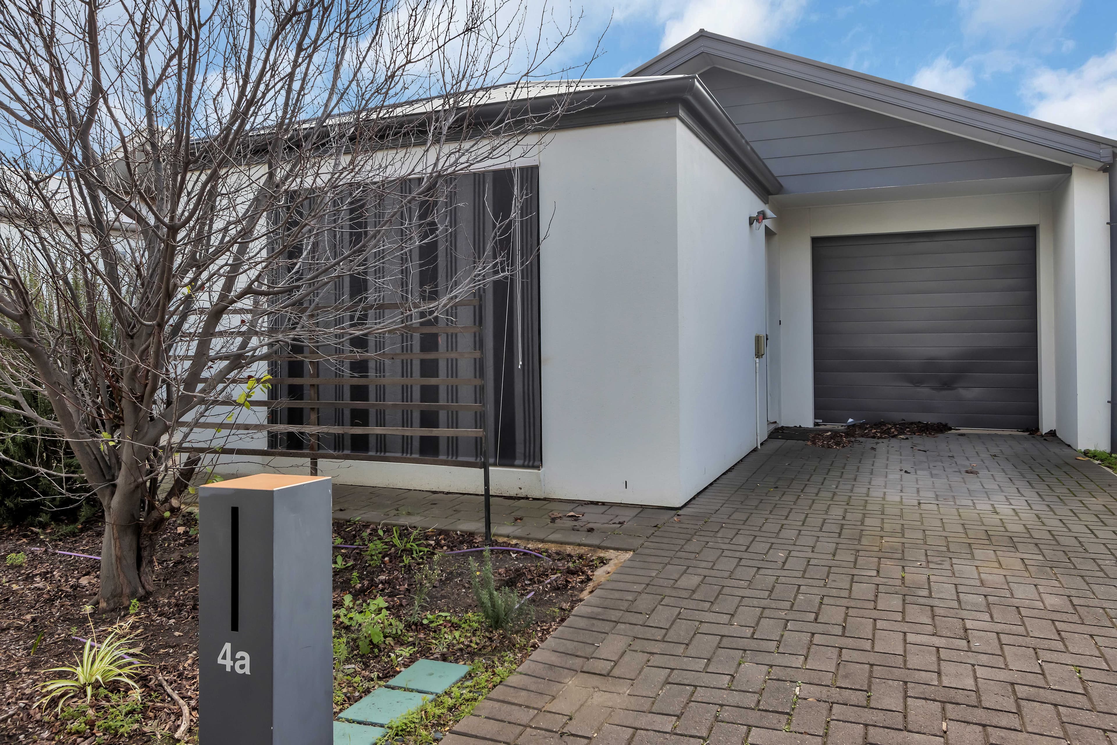 4 Tulloch Drive, St Clair SA 5011, St Clair - Thumbnail 2