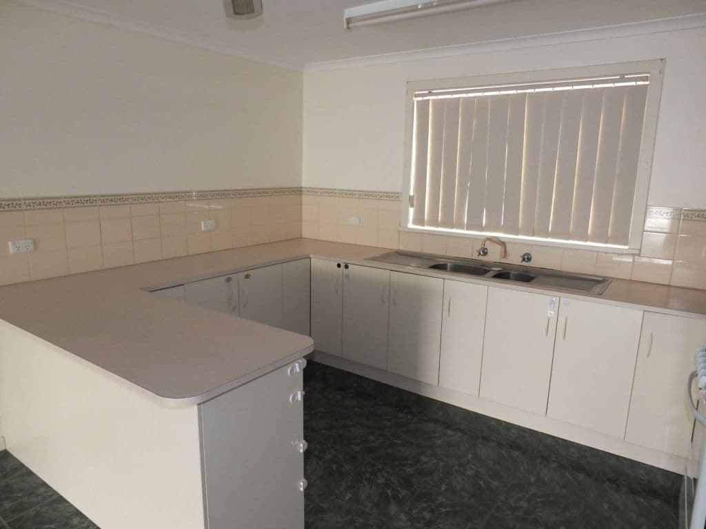 18 North Street, Port Wakefield SA 5550, Port Wakefield - Thumbnail 3