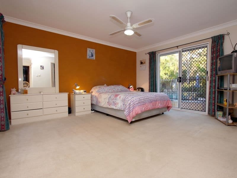 25 Carmel Place, CALAMVALE QLD 4116, Calamvale - Thumbnail 8