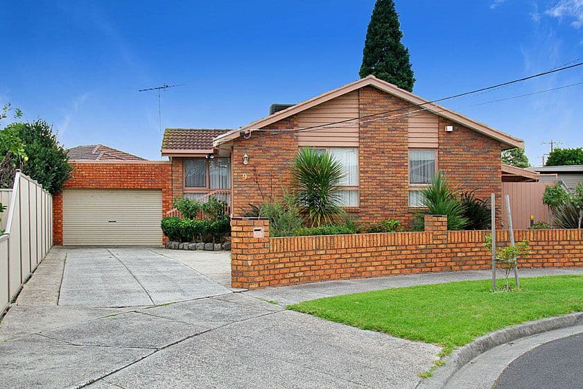 9 Gunsynd Close, THOMASTOWN VIC 3074, Thomastown - Image 1